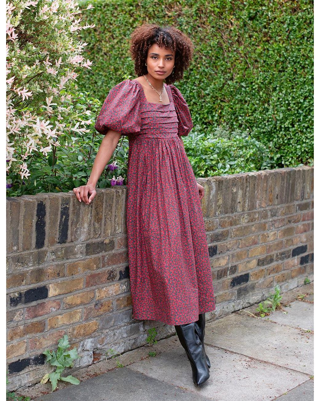 ワンピース nigel cabourn woman UK SMOCK DRESS Nobody's Child Rose Print Nova Midi Smock Dress in Purple | Lyst UK