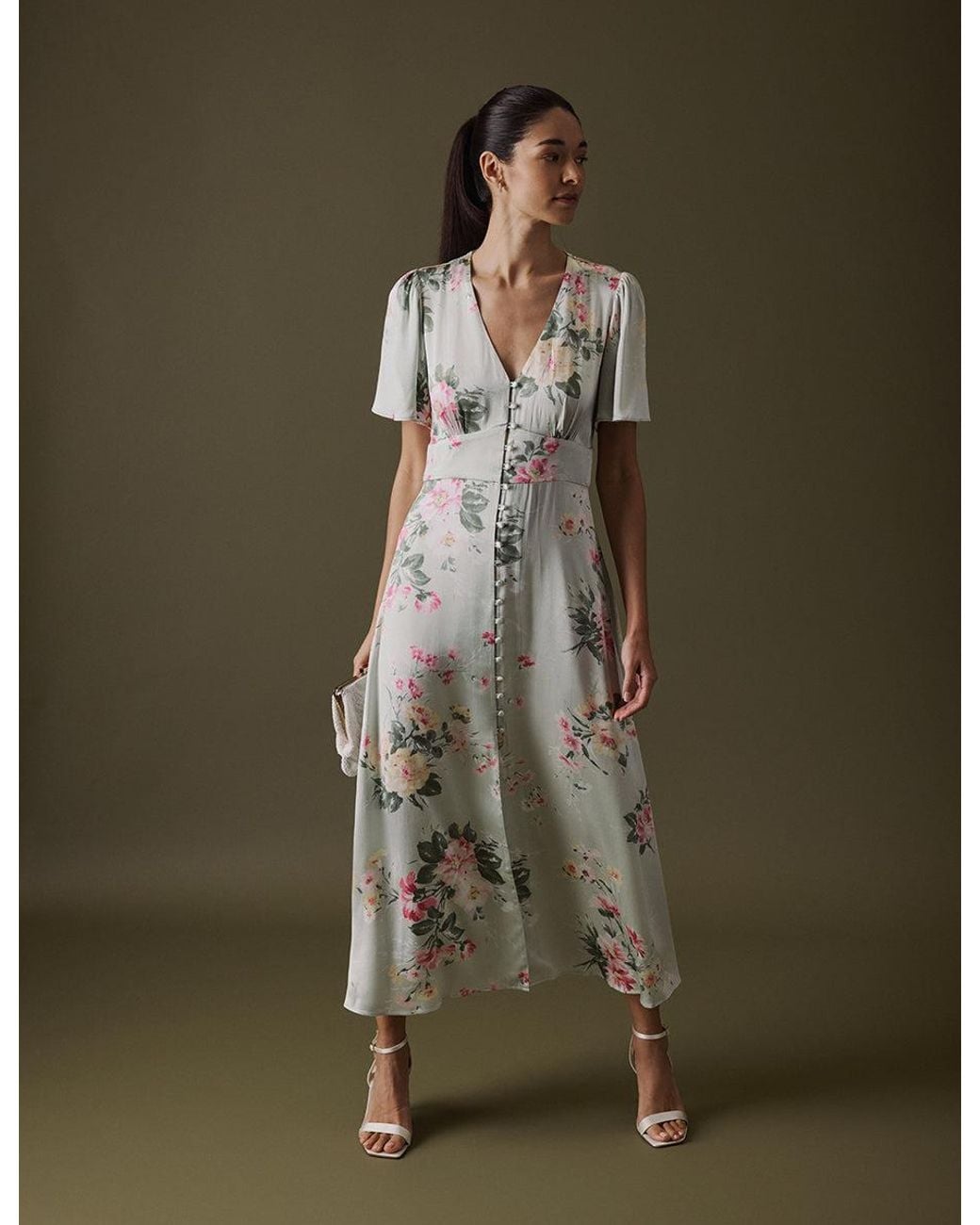 floral green v neck midi erin dress Nobody's Child Erin V-Neck Button-Front Midi Dress