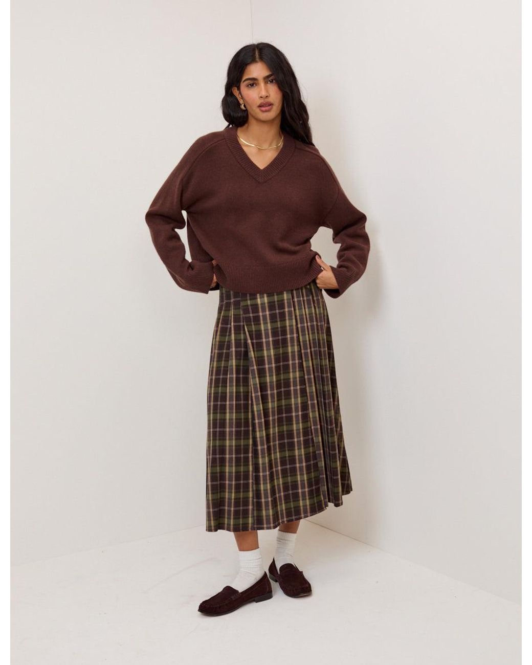Nobody's Child Brown V-Neck Wool Jumper