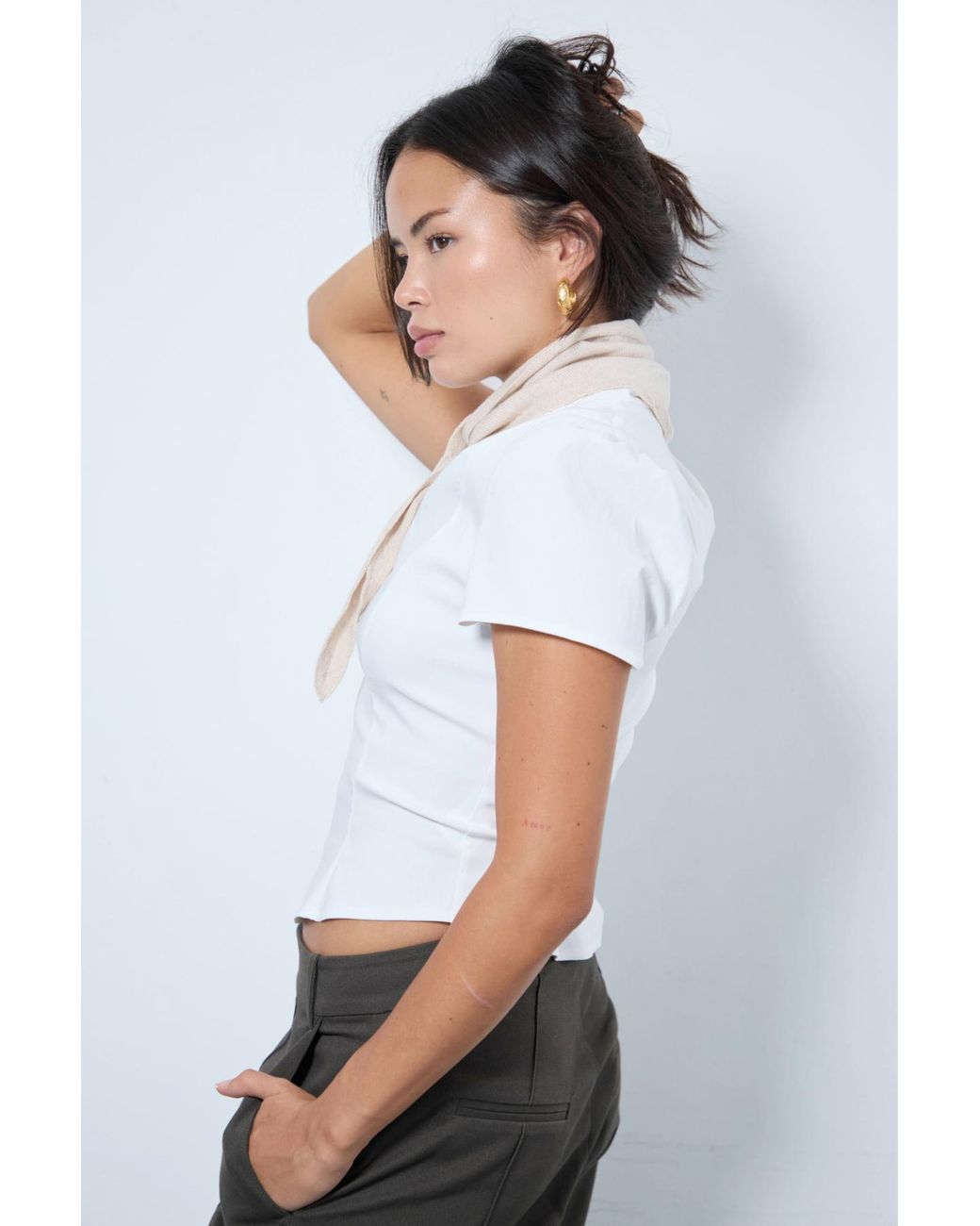 No Emotions UK White Alma Neck Scarf