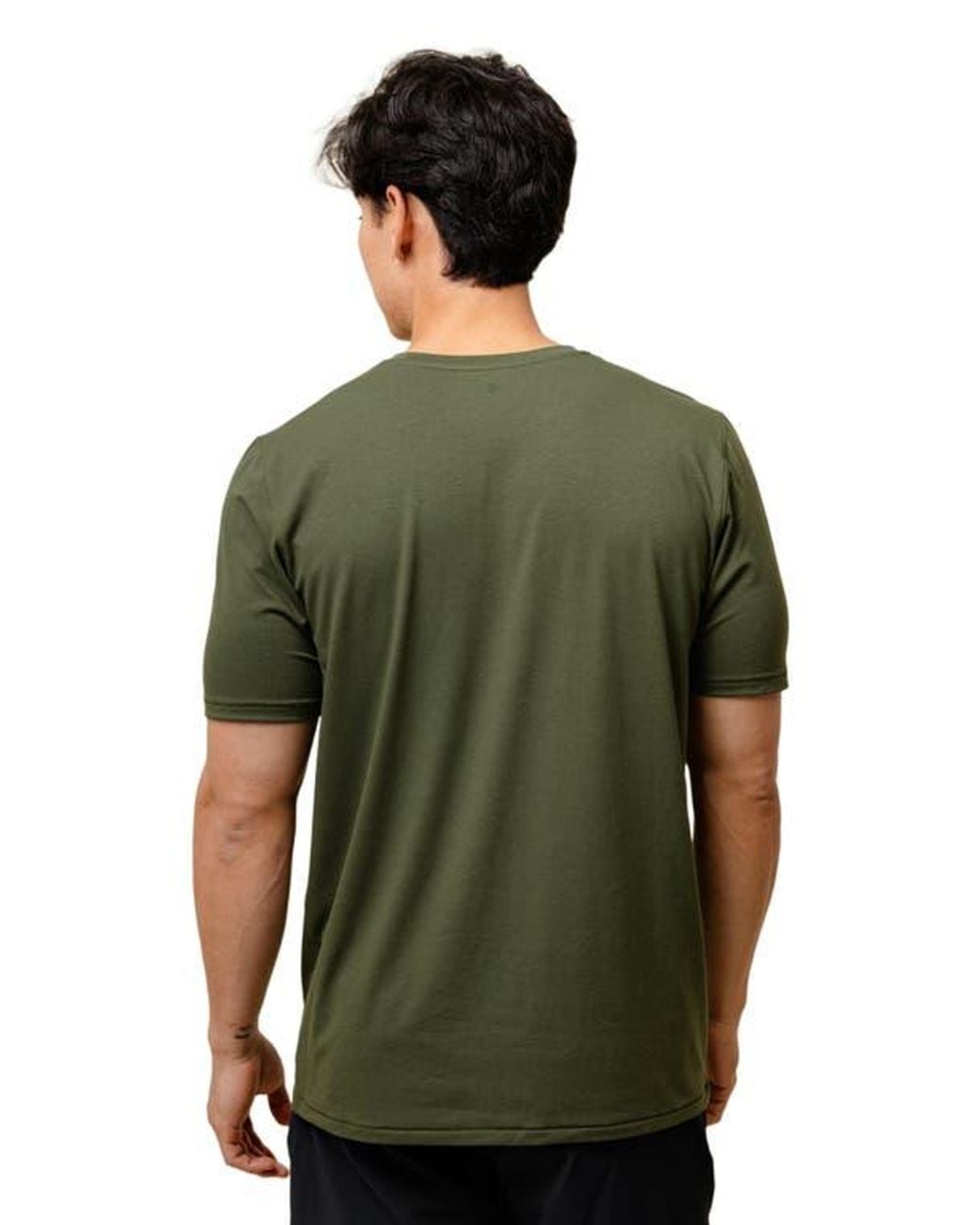 while on earth™ Green Range Tee for men