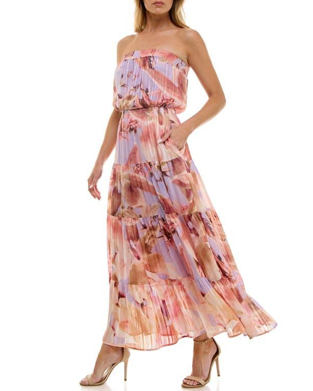 Socialite Metallic Floral Strapless Tiered Maxi Dress in Pink | Lyst Socialite Metallic Floral Strapless Tiered Maxi Dress in Pink | Lyst