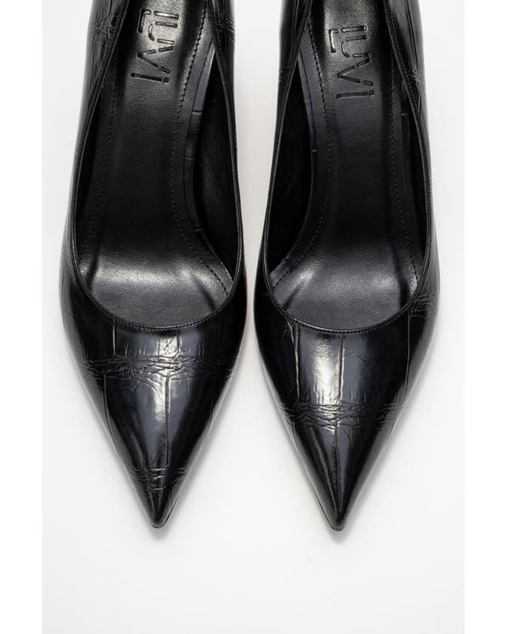 Prologue Shoes Puera Pointed Toe Wedge Pump in Black | Lyst