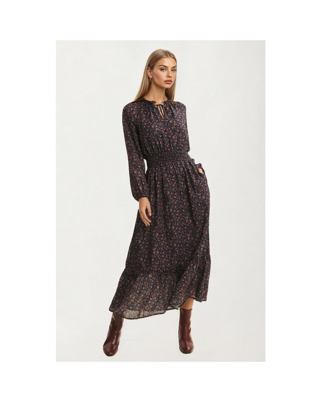 Knit & Lounge Long Sleeve Smocked Waist Floral Midi Dress in Black | Lyst