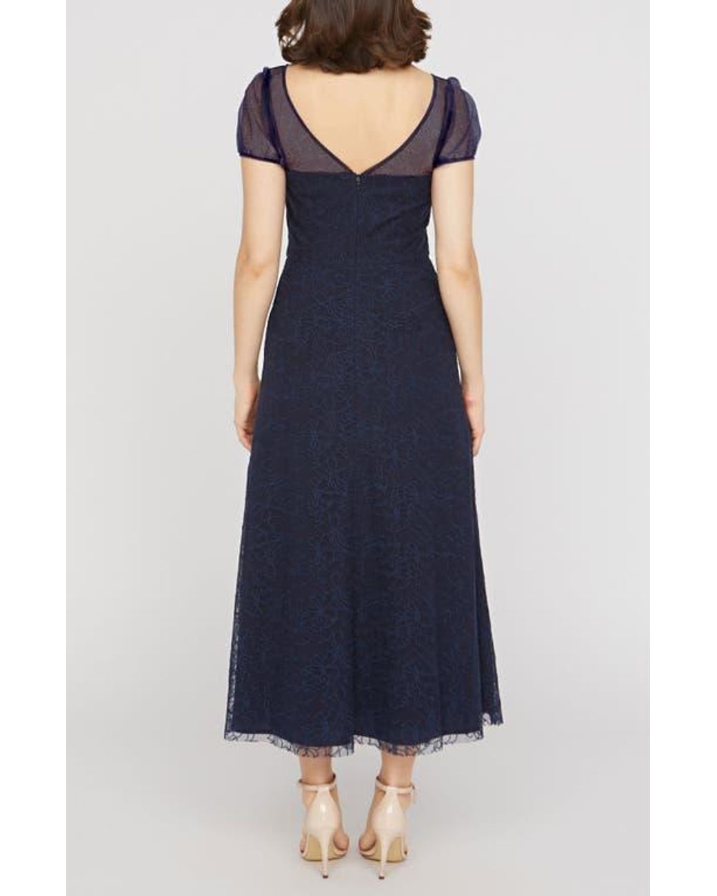 Kay Unger Blue Layla Floral Appliqué Embroidered Mesh Midi Dress