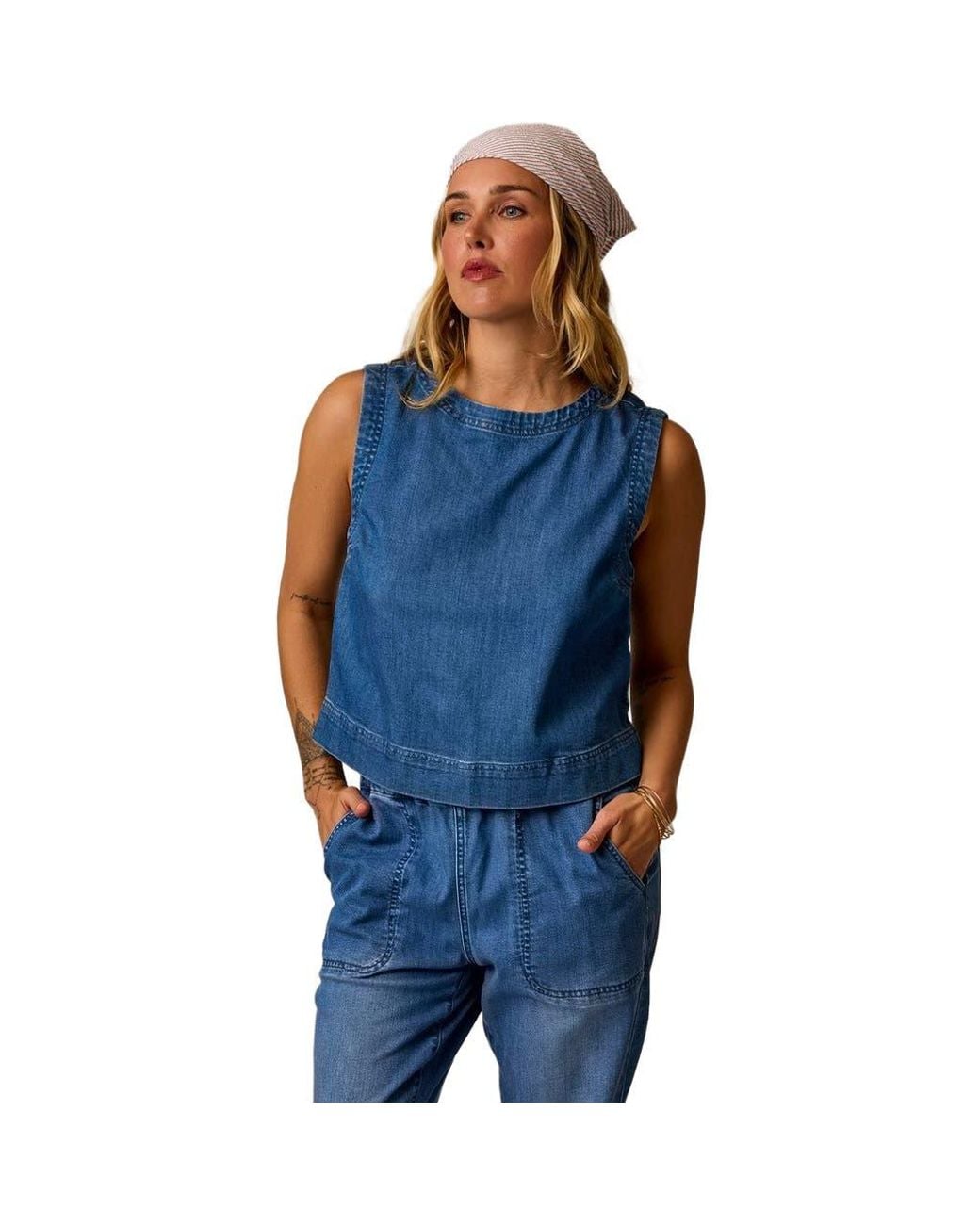 Carve Designs Susie Denim Tank in Blue | Lyst