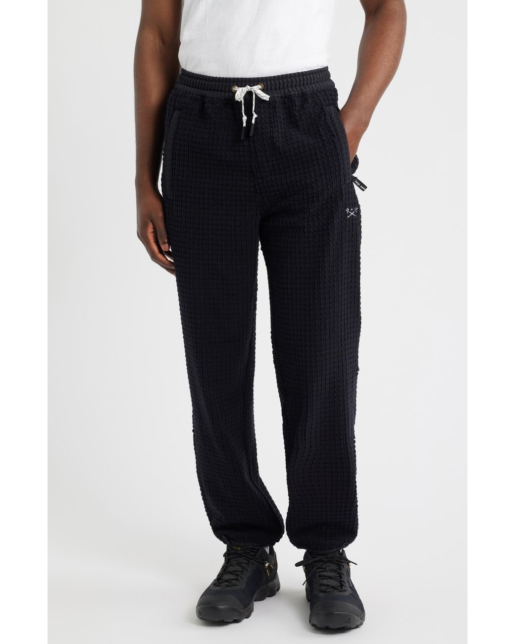 Dark Seas Black Advanced Sweatpants for men