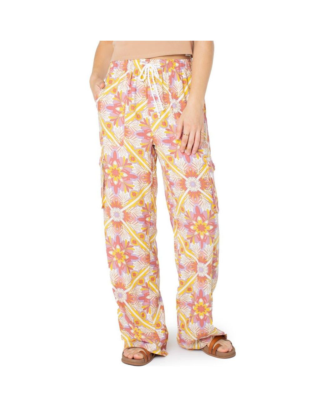 Wec Roxy Pink Roxy Precious Floral Cargo Pants in Pink | Lyst