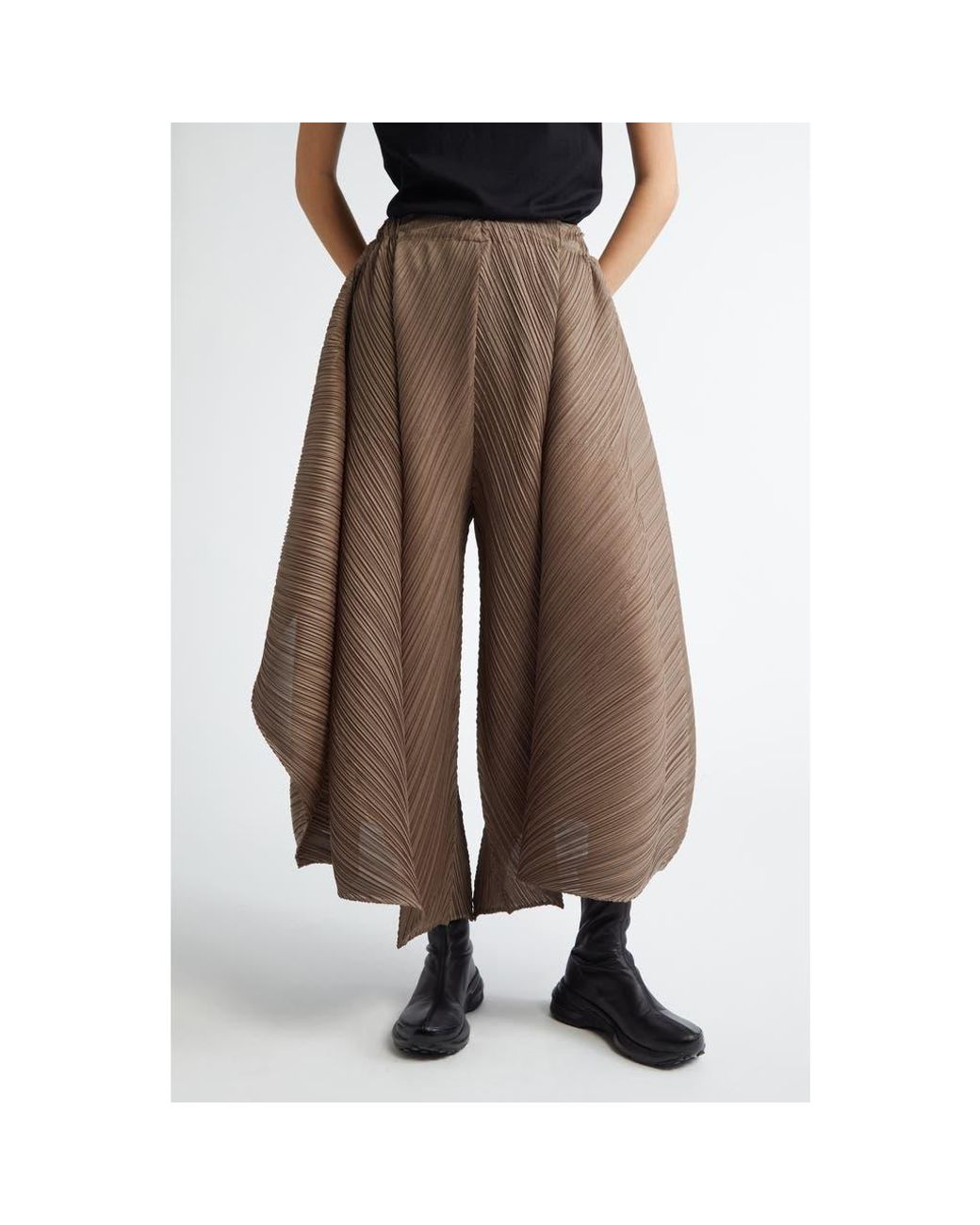 PLEATS PLEASE BACKLIGHT パンツ（BROWN / 2） PLEATS PLEASE BACKLIGHT BROWN