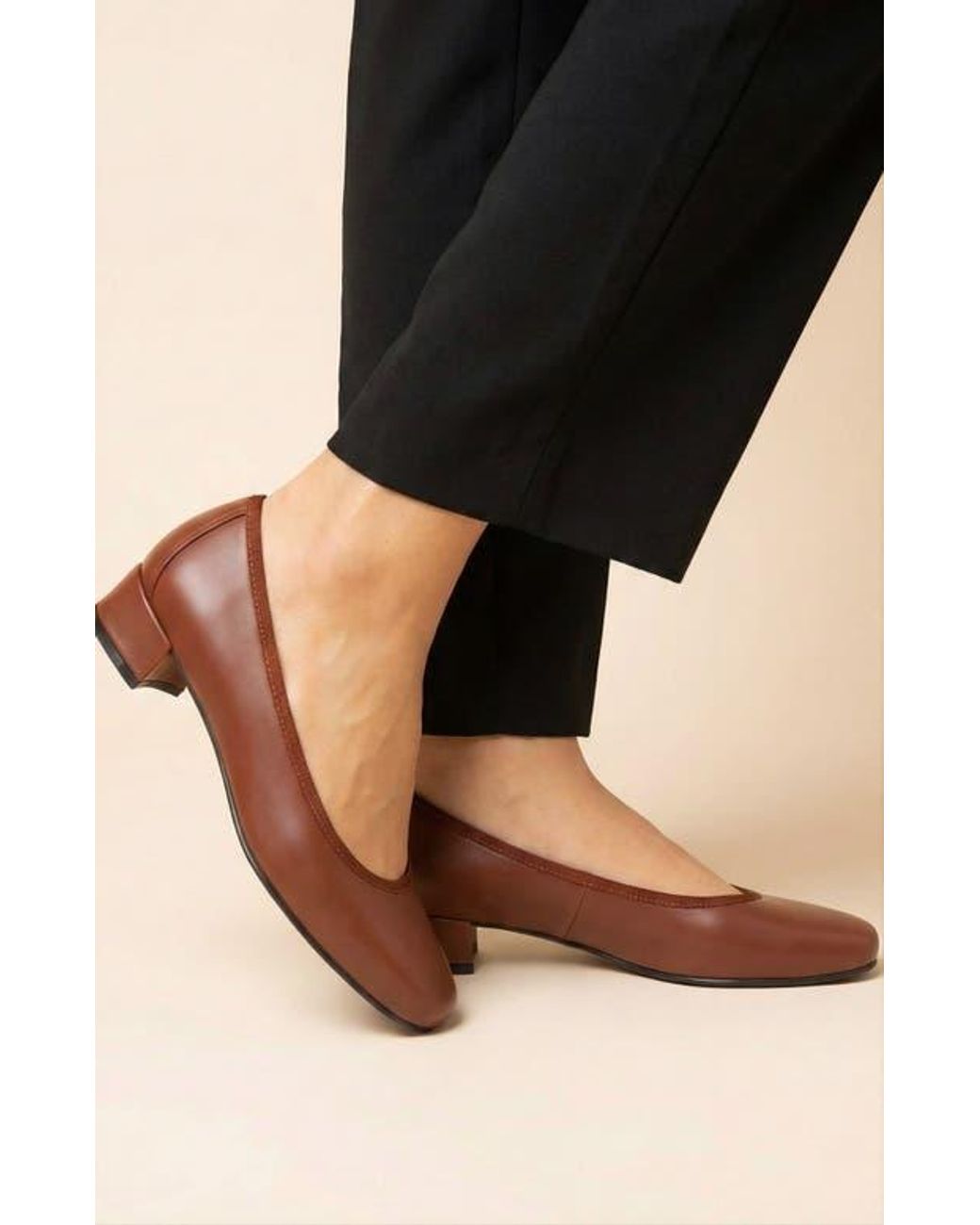 Menina Step Brown Isa Leather Ballet Flat