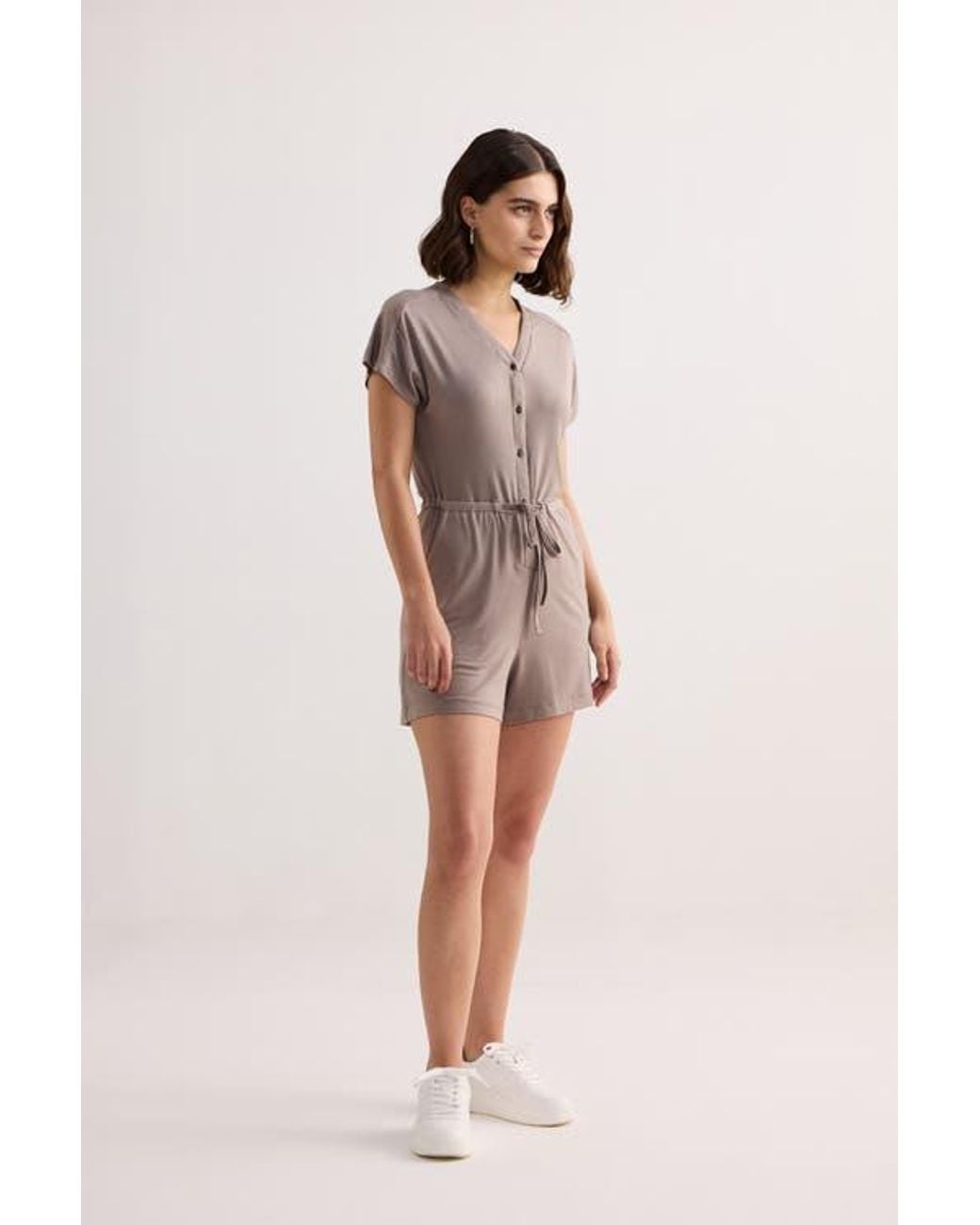 REISTOR Natural V Neck Drawstring Knit Romper
