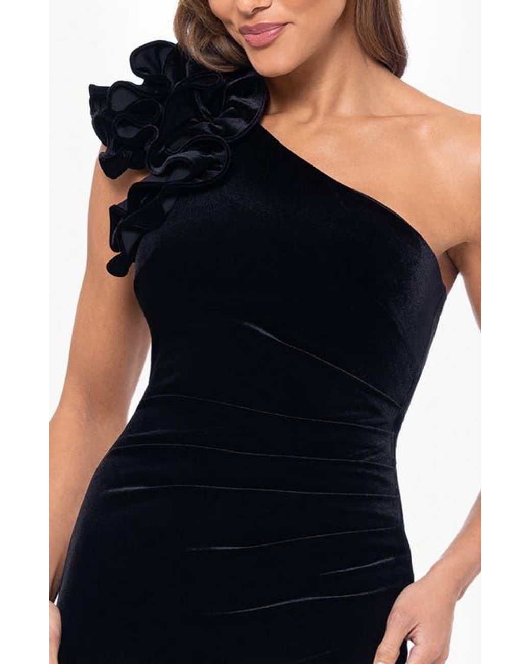 Velvet Ruffle Gown Xscape Evenings One-Shoulder Ruffle Stretch Velvet Gown in Black | Lyst