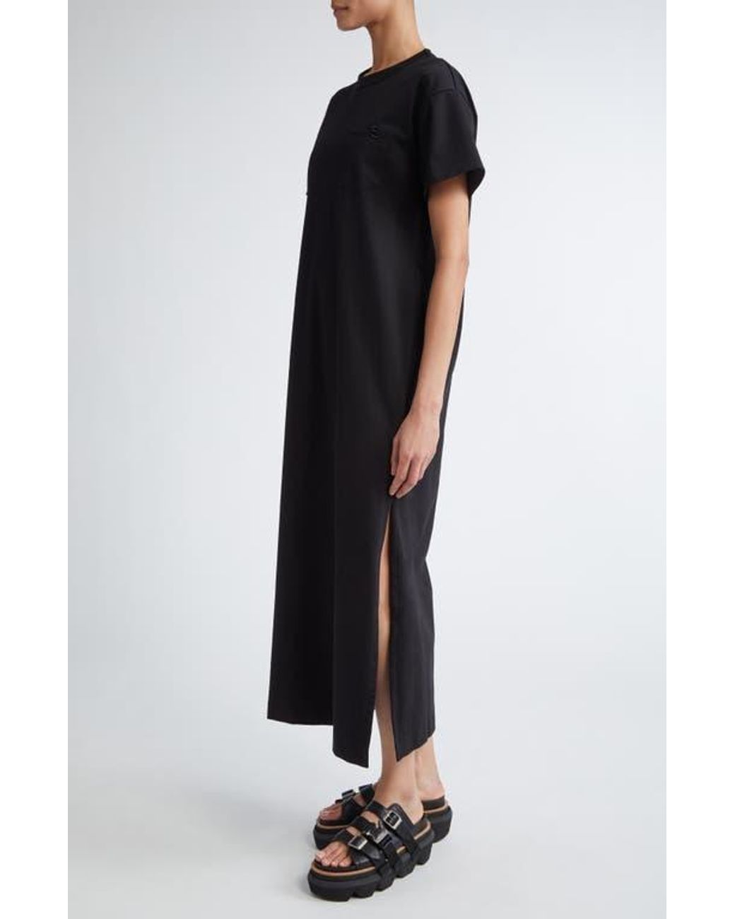 Sacai Embroidered Logo Jersey T-Shirt Dress in Black | Lyst