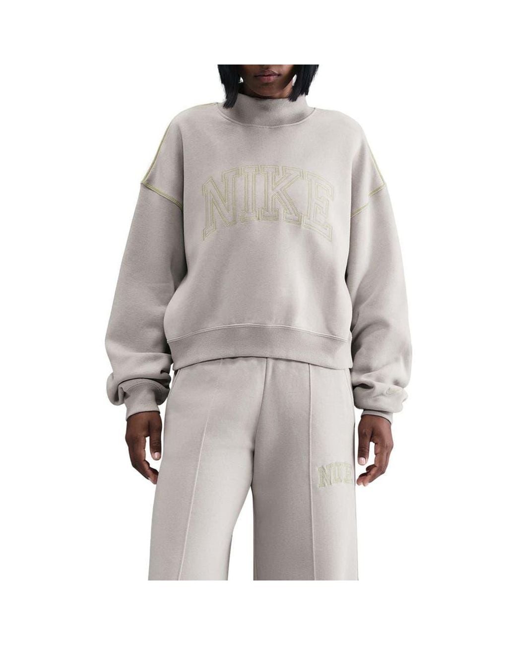 nike trend fleece oversized crew sweatshirt oatmeal