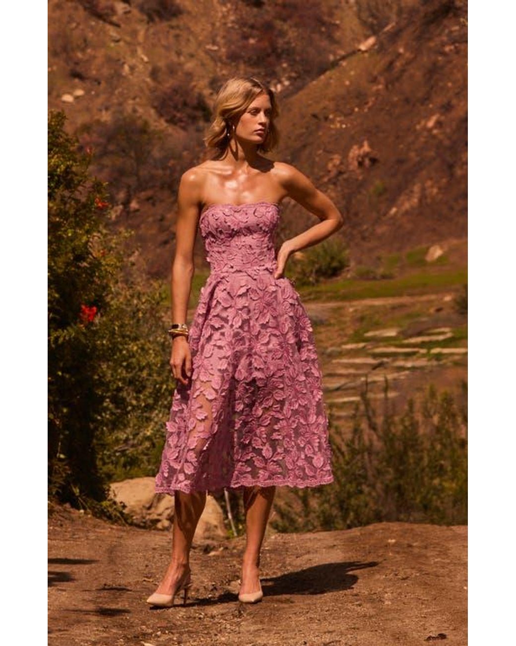 HELSI Florence Sequin Floral Strapless Midi Dress in Pink | Lyst