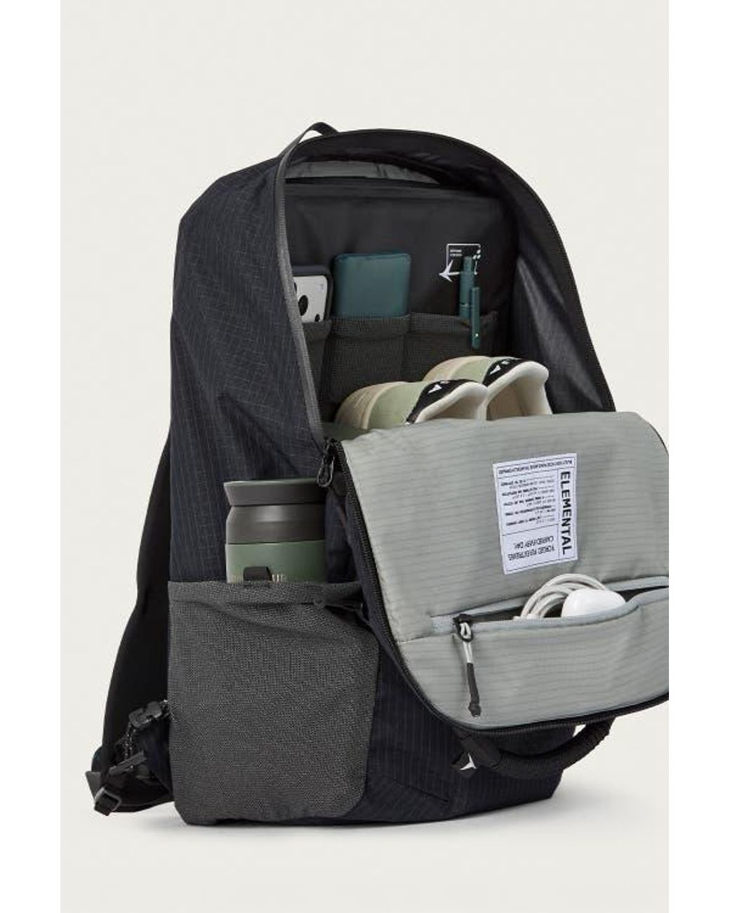 Troubadour Black Elemental Backpack