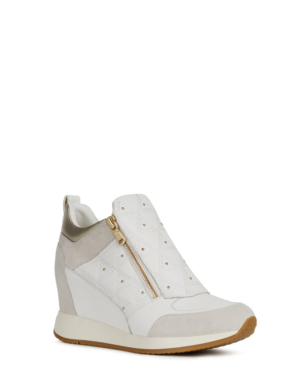 chelsea hiking boots