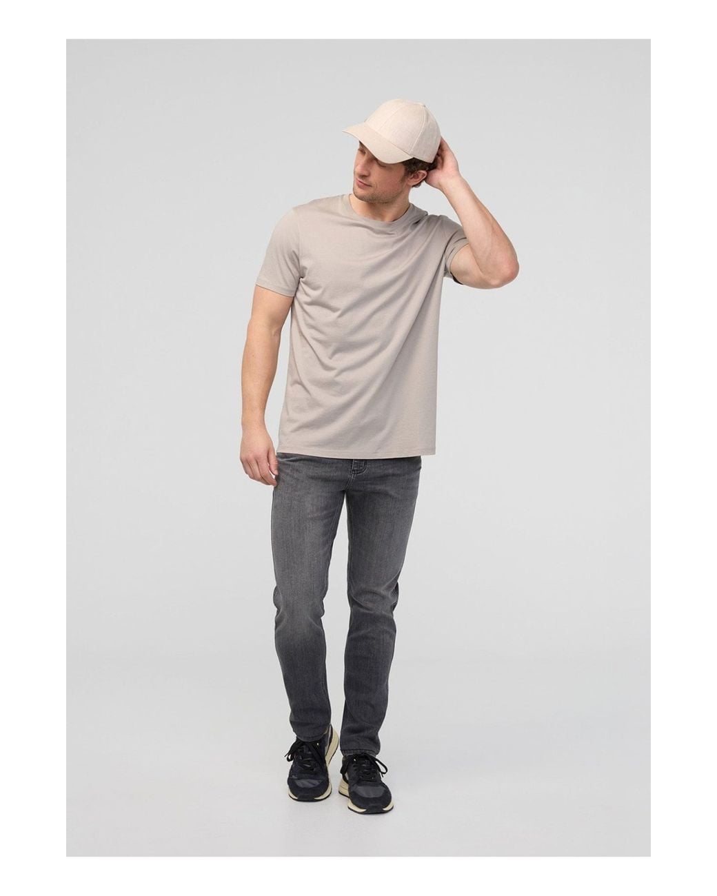 DU/ER White Performance Denim for men