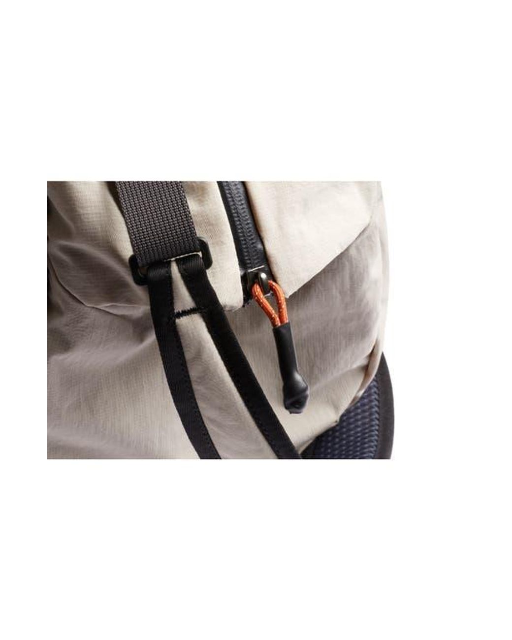 Bellroy Natural Lite Duffle for men