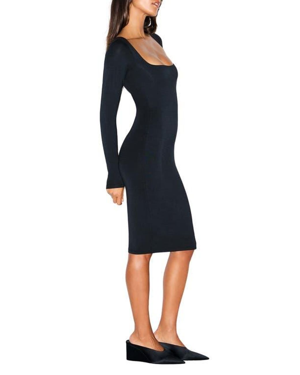 chinese dress ladies Skims Long Sleeve Lounge Slip – Rent with Iz main image 0