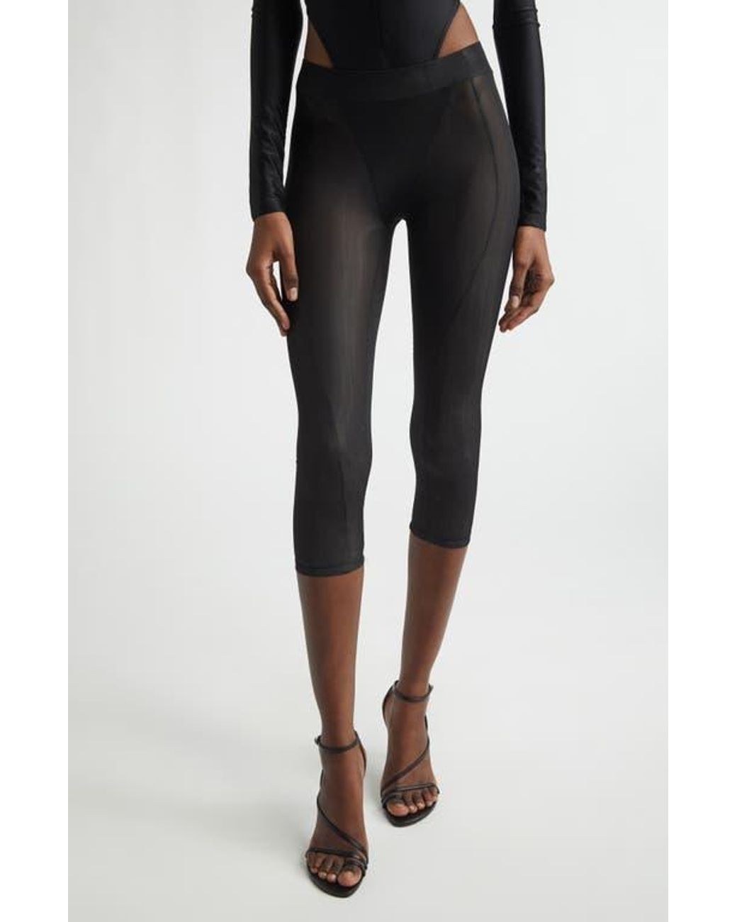 LAQUAN SMITH Black Solid Capris