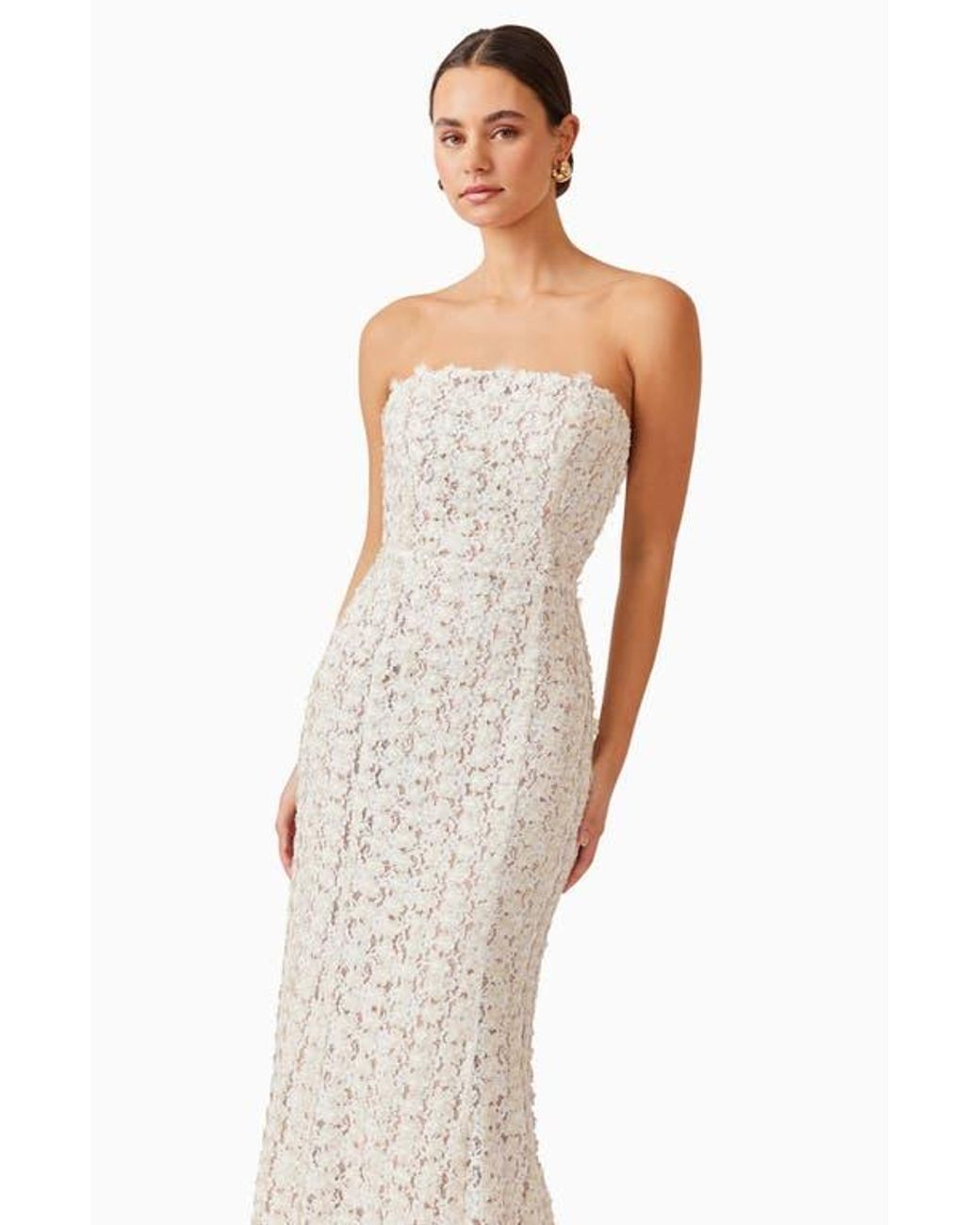 Elliatt Cali Strapless Lace Midi Dress in White | Lyst