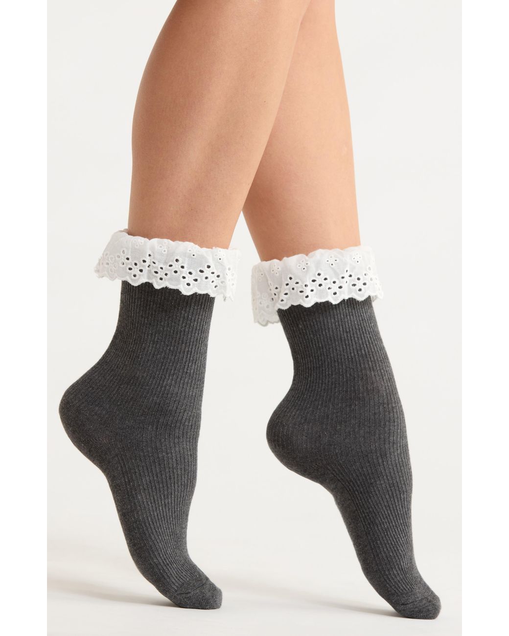 Casa Clara Black Tabitha Ruffle Ankle Socks