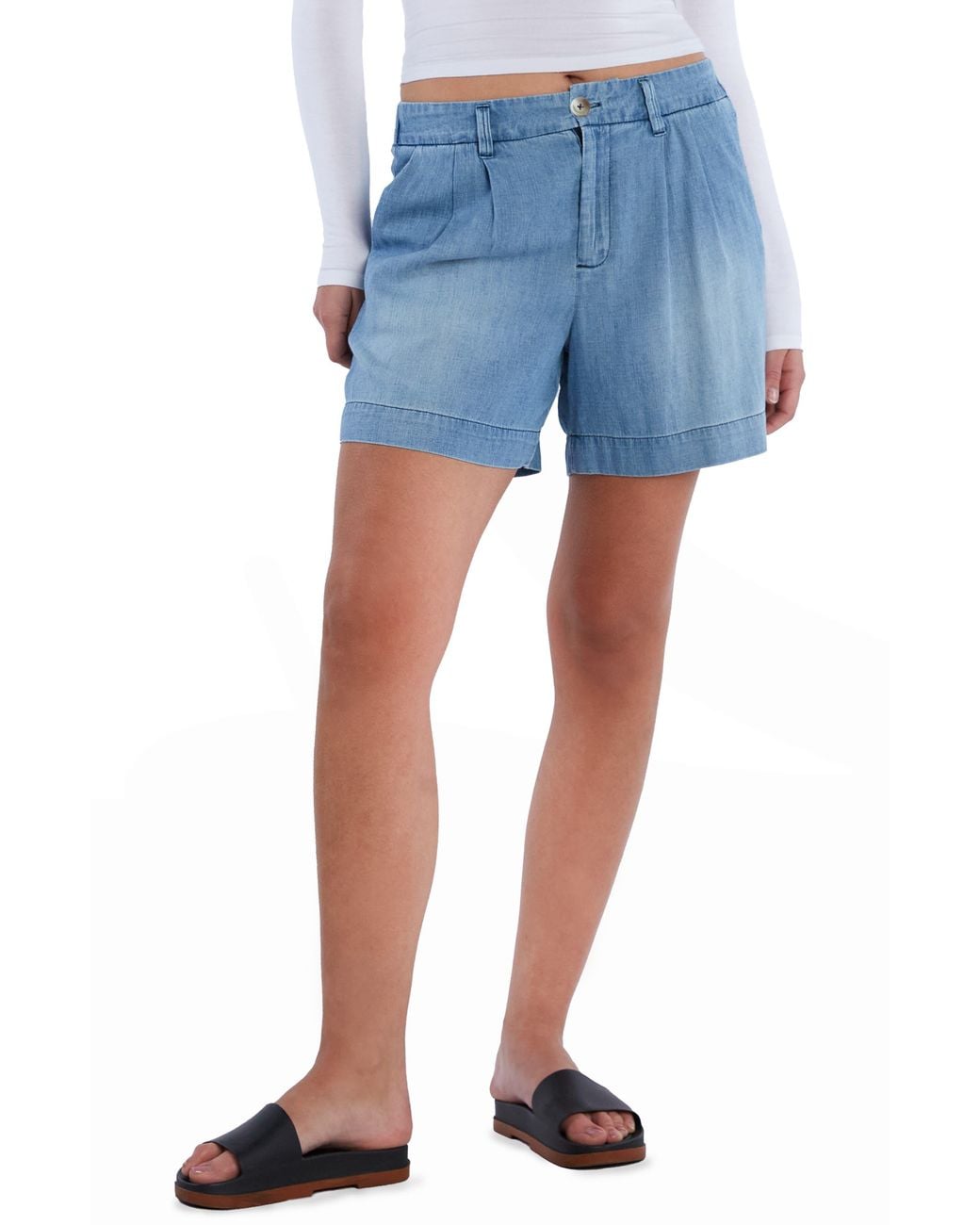 BILLY T Blue Pleated Chambray Shorts