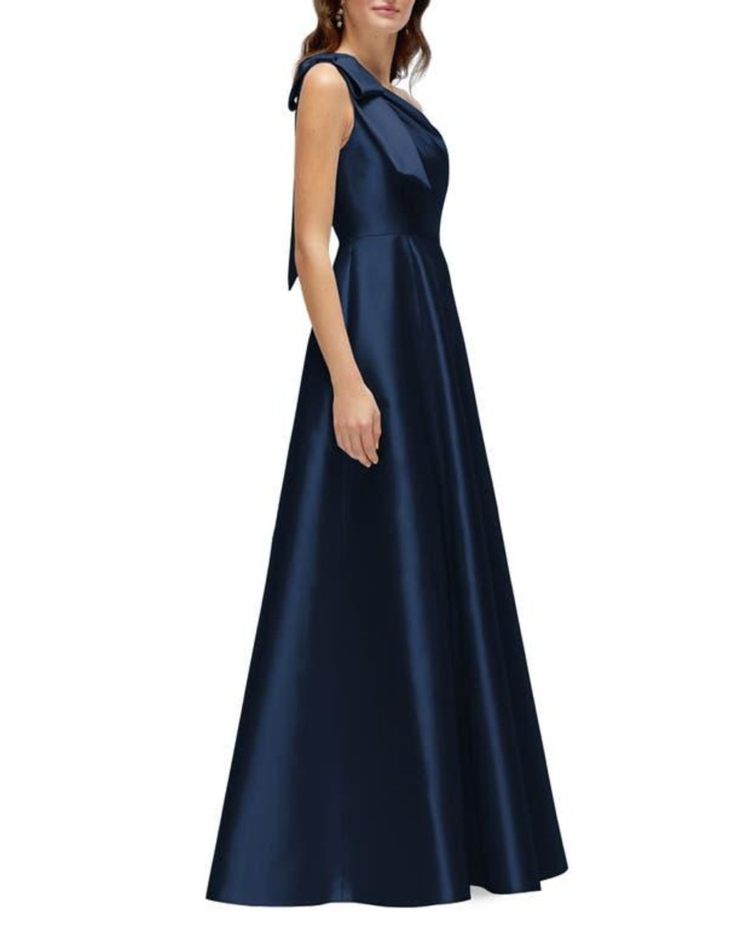 chinese dress ladies Shop Alfred Sung clothing and handbags at SilkRoll. Trade with us!