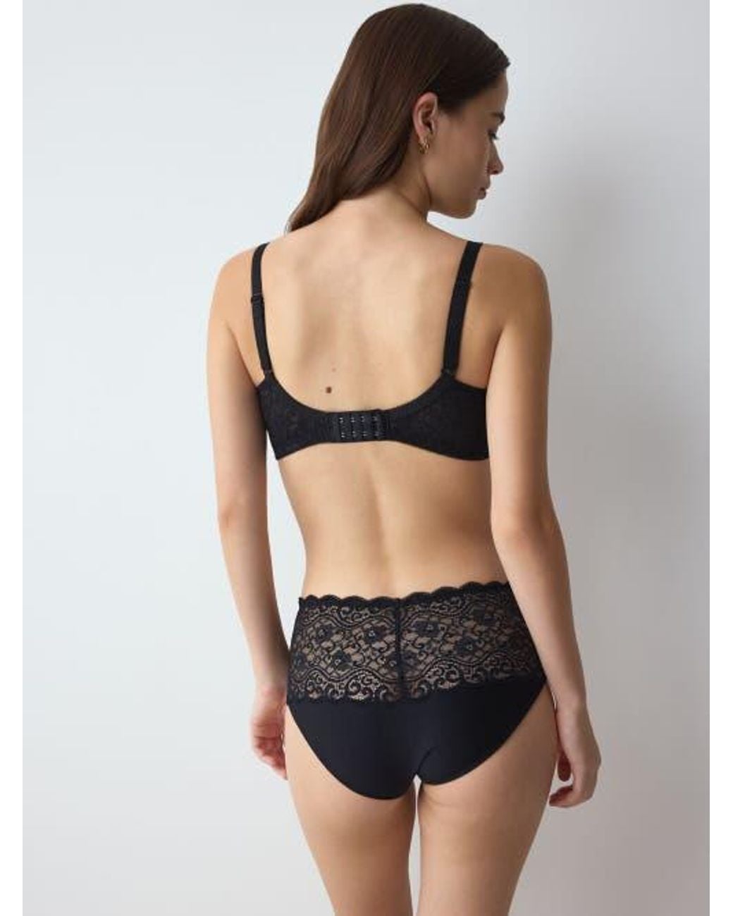 Triumph Brown Amourette Wireless Minimizer Bra