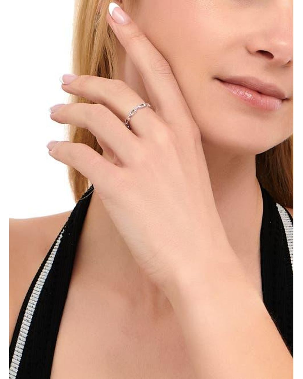 DEVATA Metallic Cable Link Ring