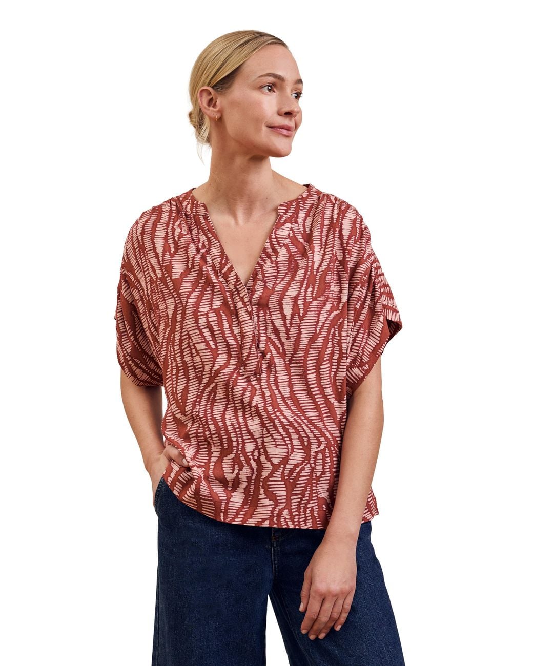 Celtic & Co. Red Printed Drop Shoulder Top