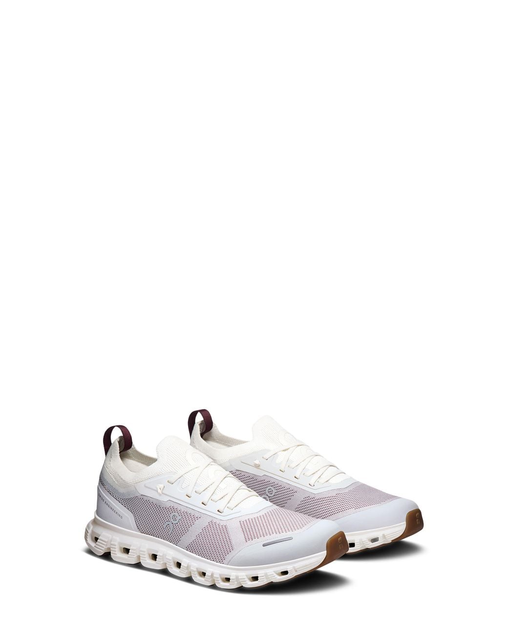 On Shoes White Cloud 6 Versa Sneaker