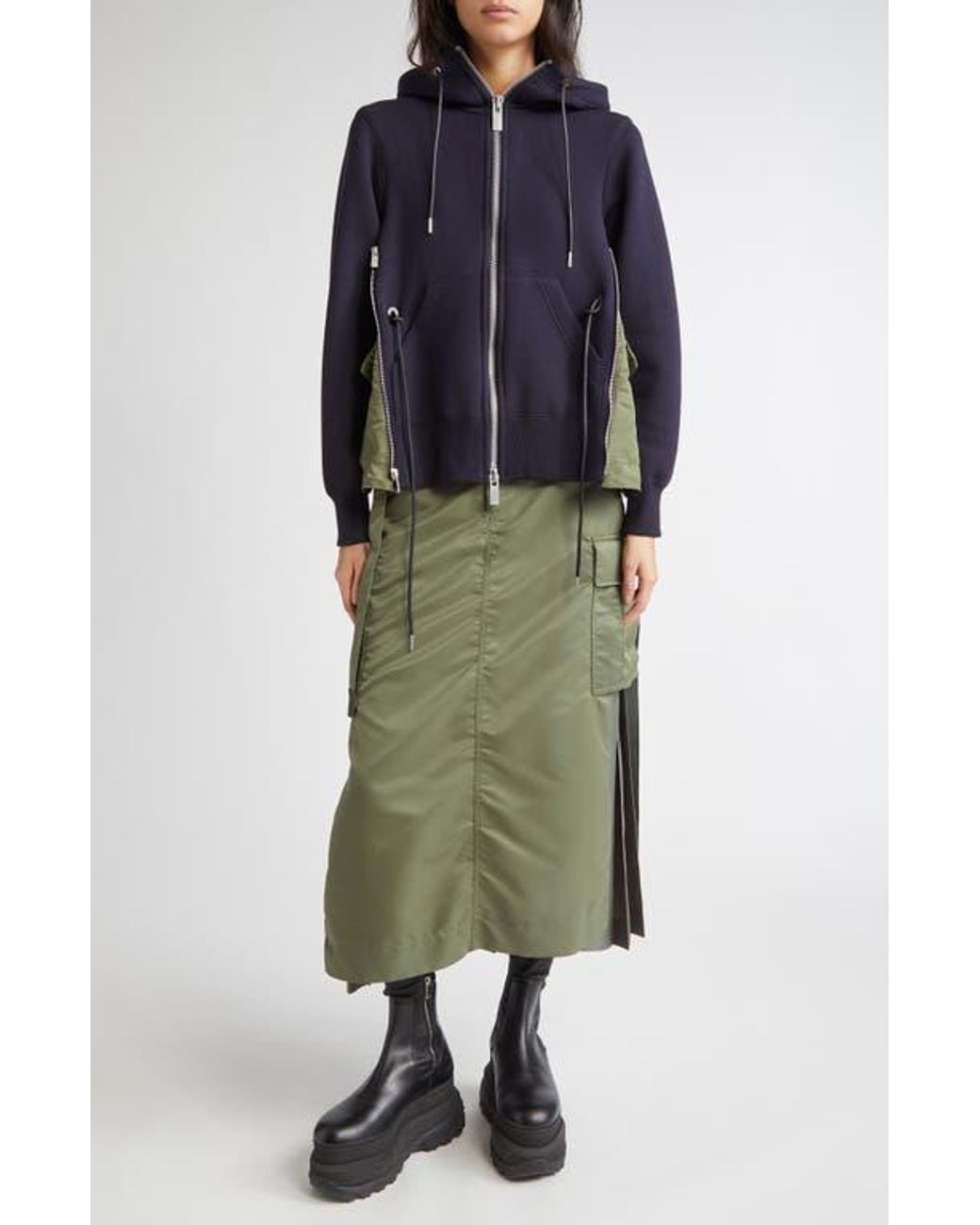 Sacai Nylon Twill Cargo Skirt in Green | Lyst