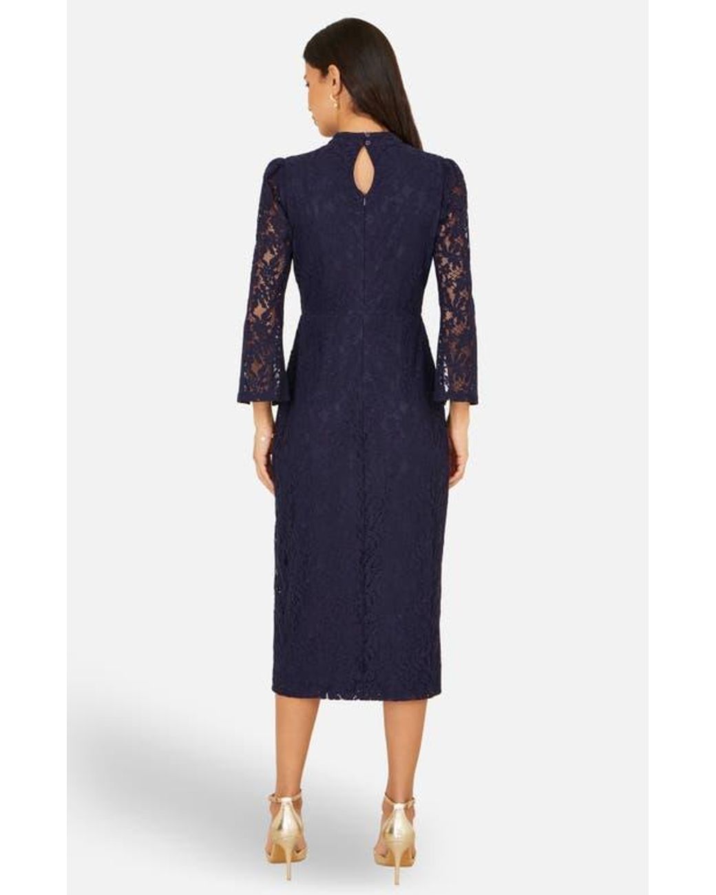 Yumi' Lace Fitted Midi Dress in Blue | Lyst