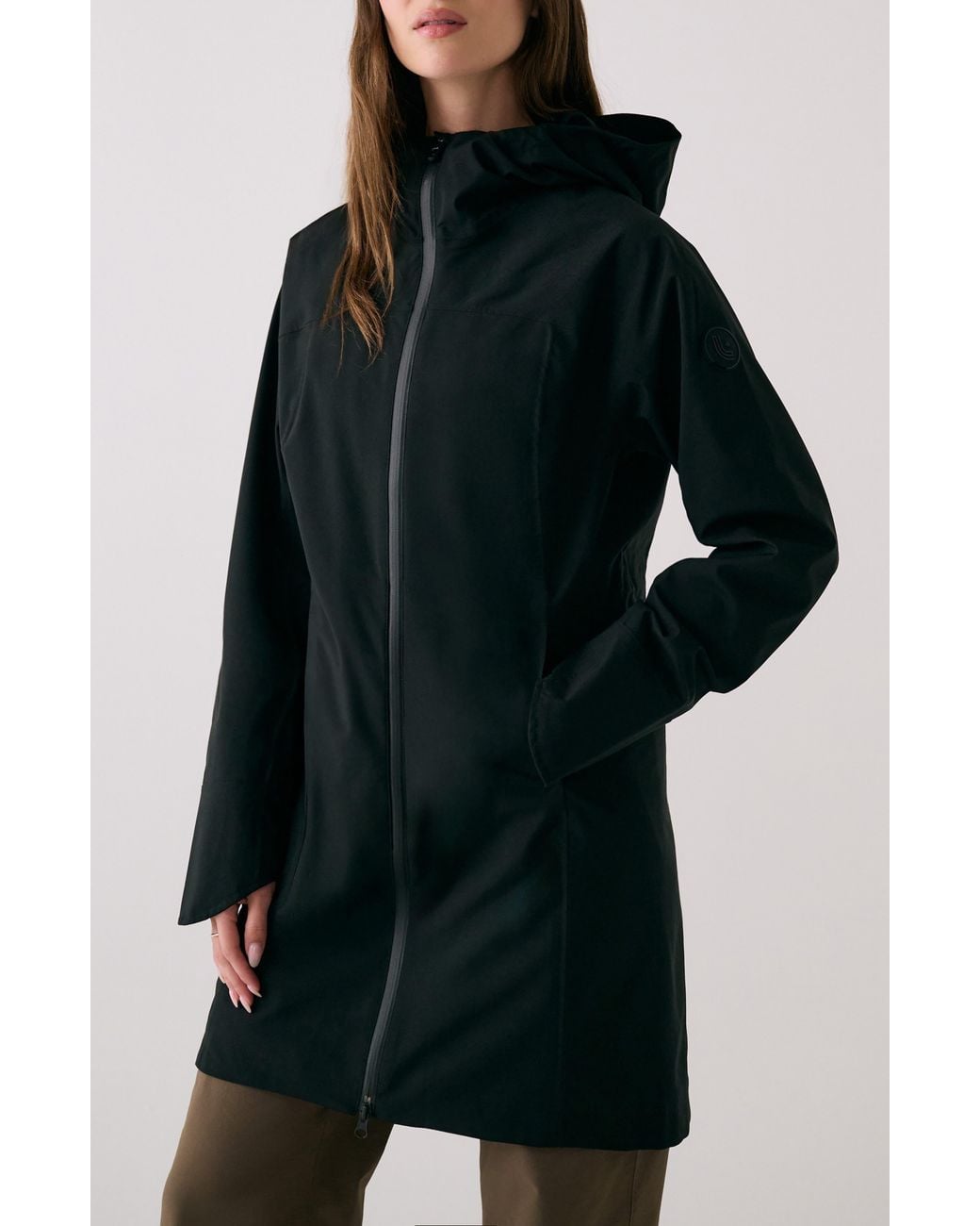 Lolë Black Element Long Windproof Rain Jacket