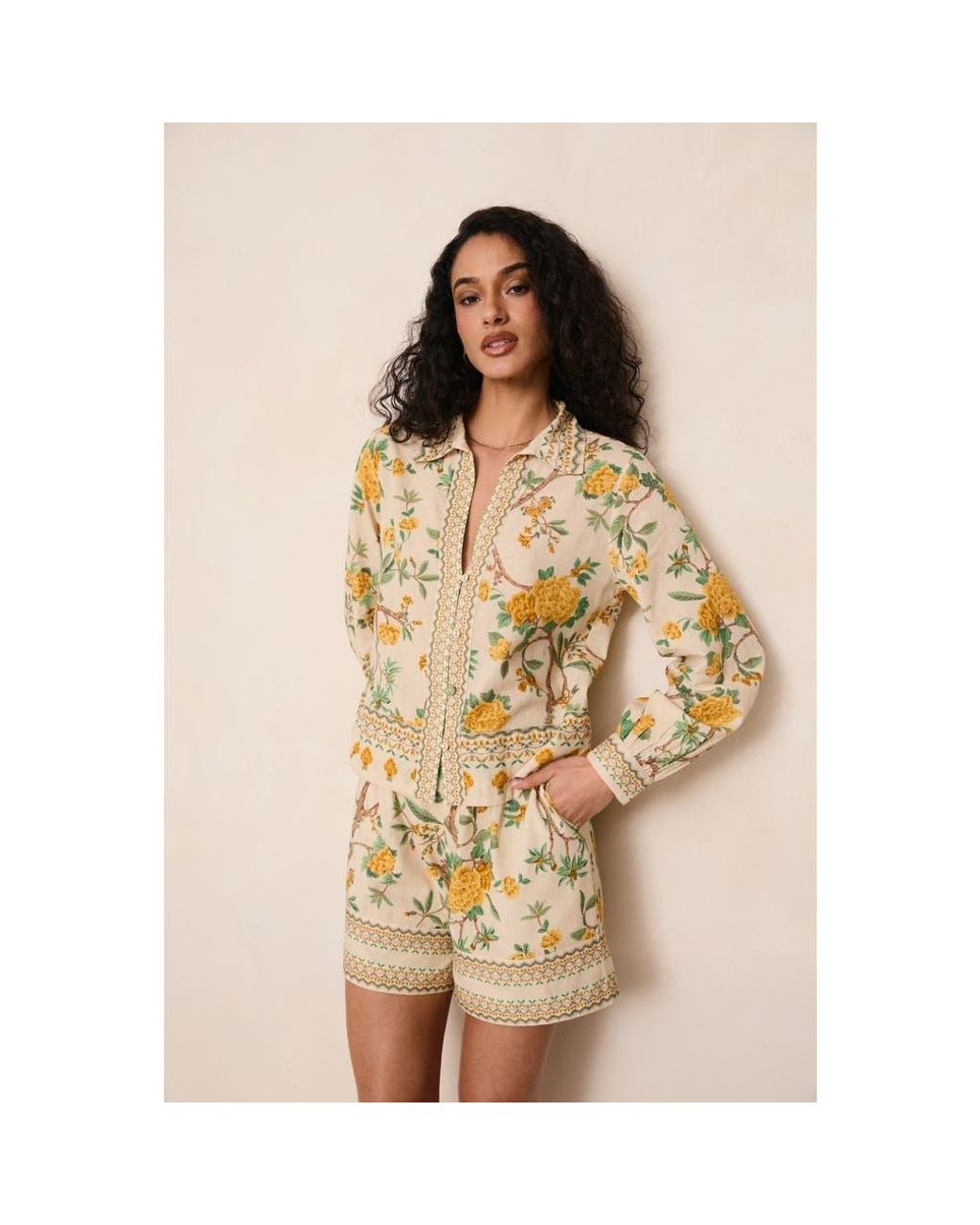 Raishma Natural Raffey Short