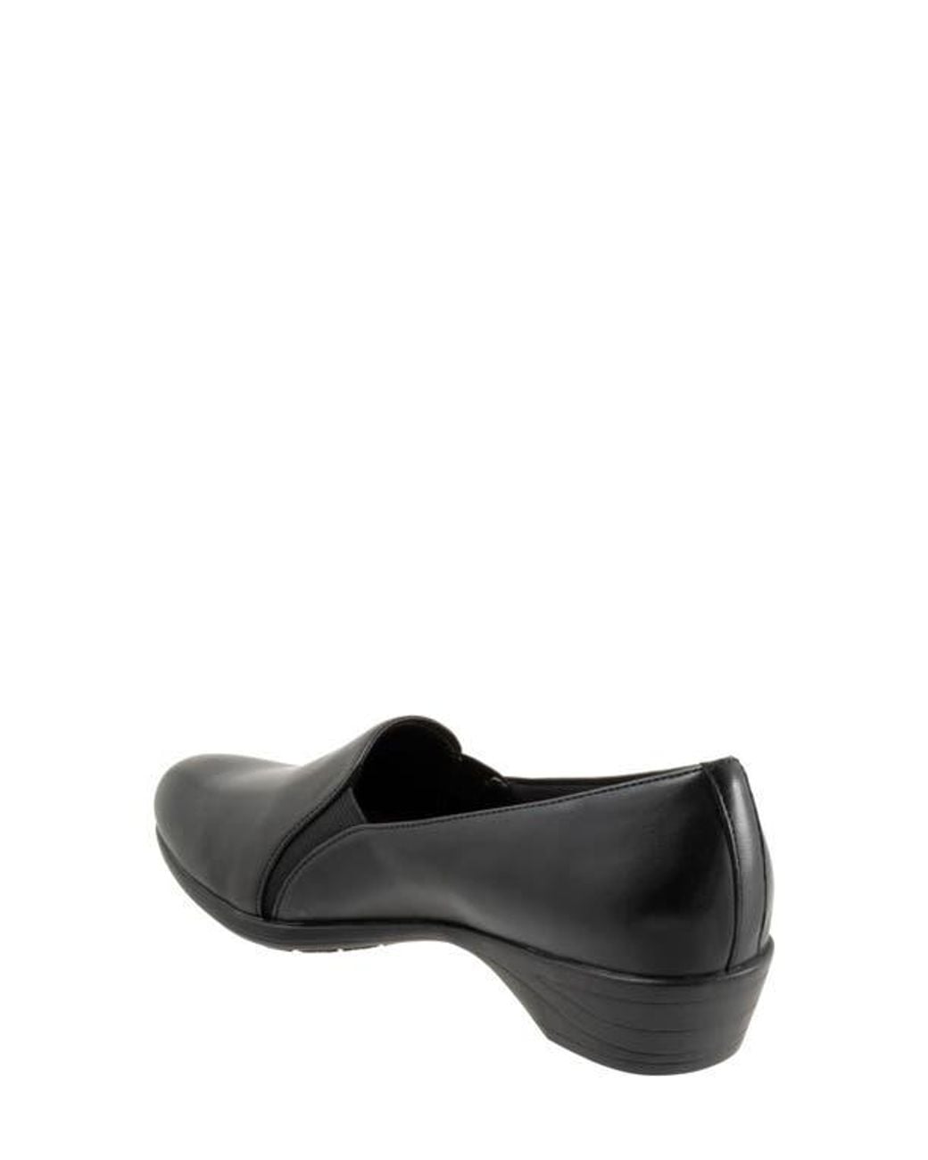 Softwalk® Black Reagan Flat