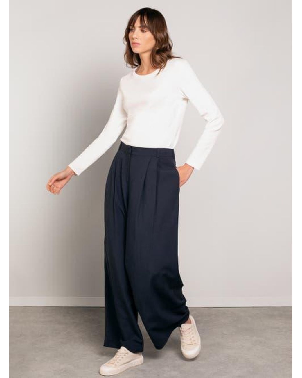 Celtic & Co. Blue Wide Leg Drape Pants