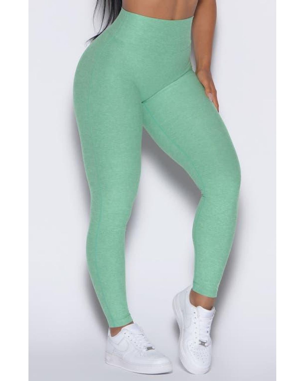 Bombshell Sportswear Movement Leggings in Green | Lyst