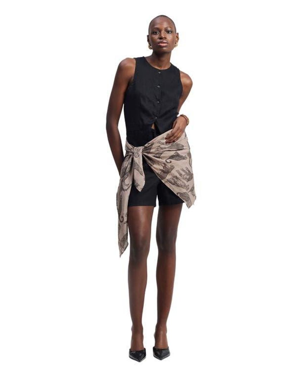 REISTOR Black Sleeveless Vest Jacket