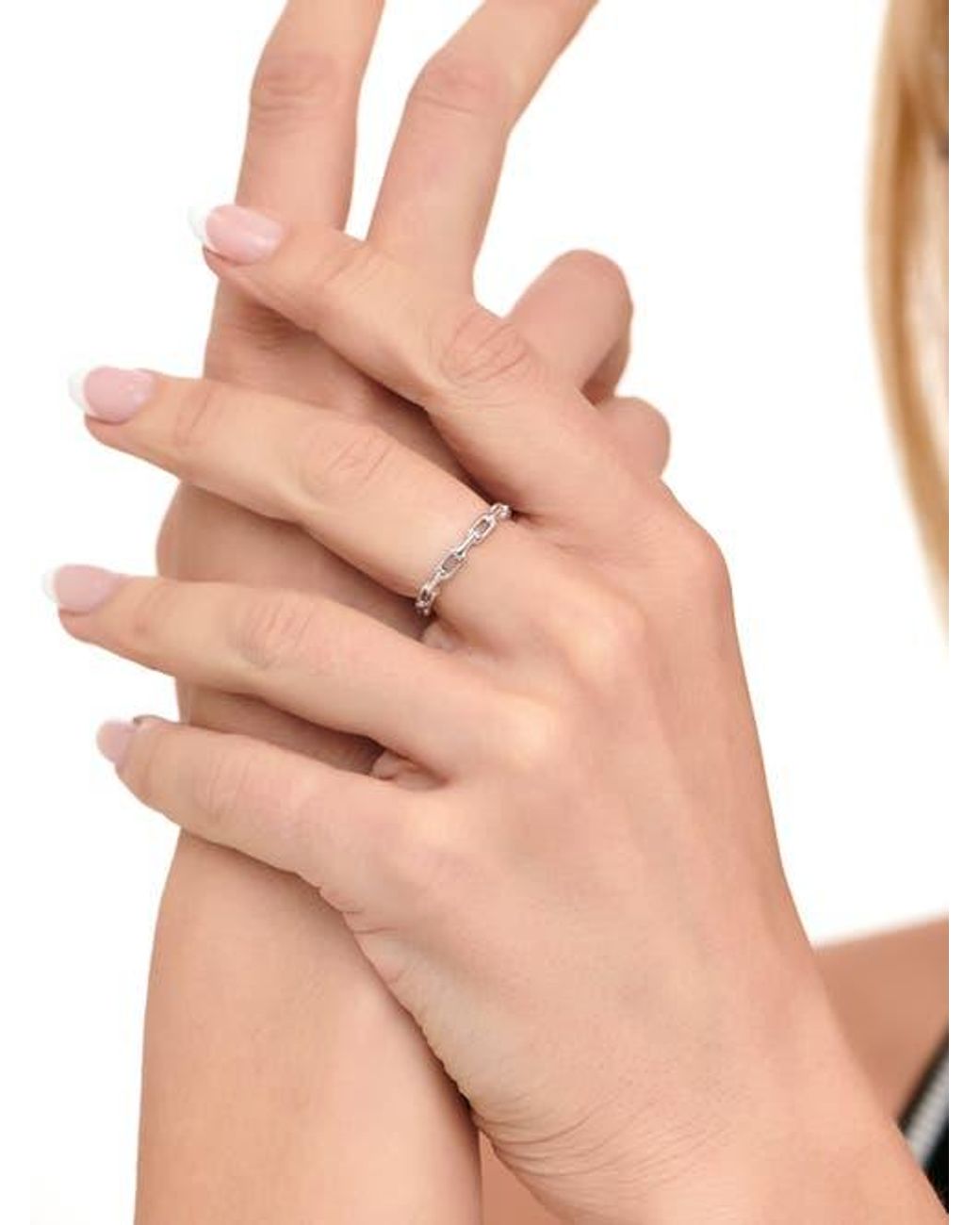 DEVATA Metallic Cable Link Ring