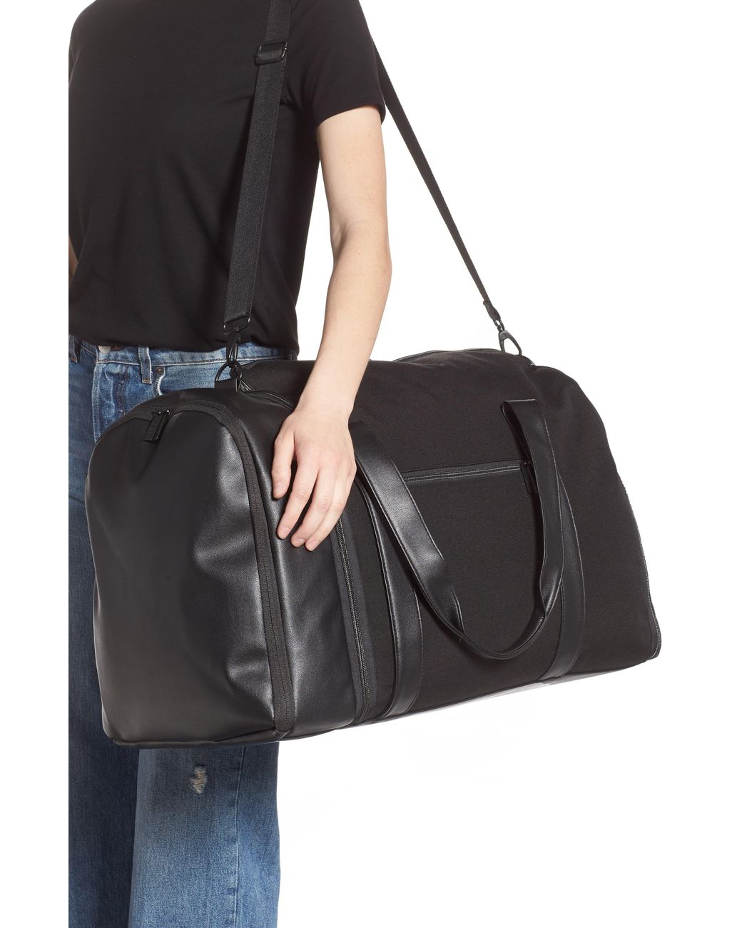 beis duffle bag