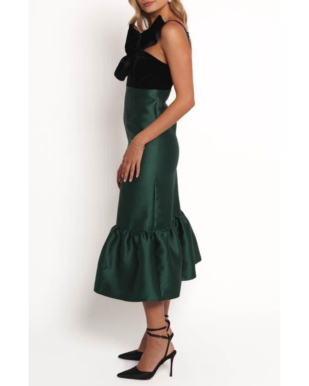 Petal & Pup Amelia One-Shoulder Velvet & Satin Dress in Green | Lyst Petal & Pup Amelia One-Shoulder Velvet & Satin Dress in Green | Lyst