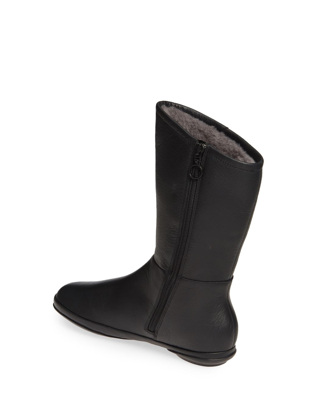 camper right boots