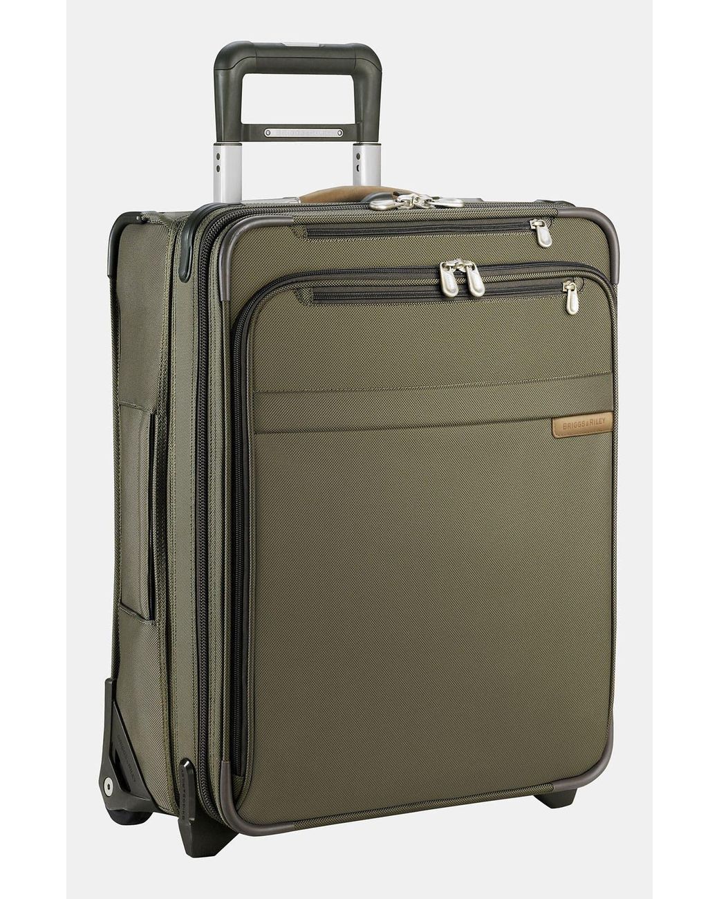 Briggs & Riley Baseline 21inch International Expandable Rolling Carry