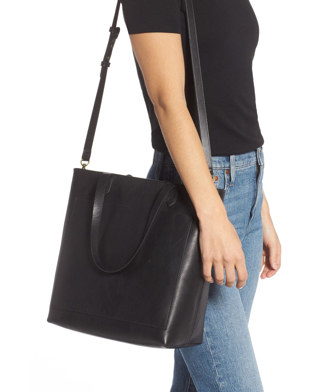 leather tote with zipper top