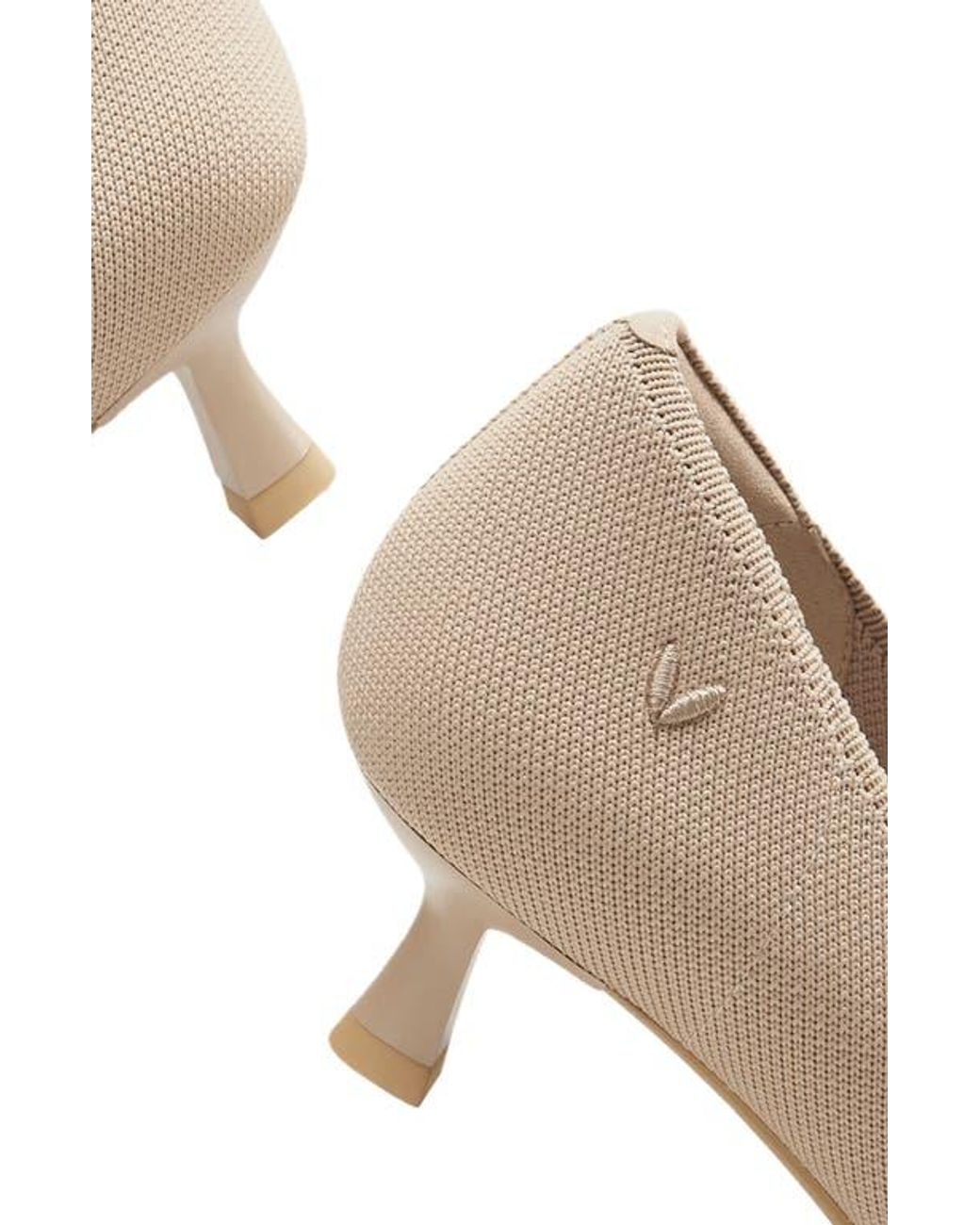 VIVAIA Natural Scarlett Pointed-Toe Kitten Heels