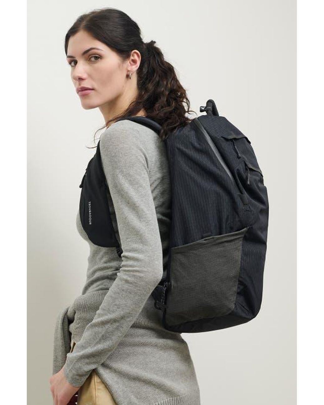 Troubadour Black Elemental Backpack