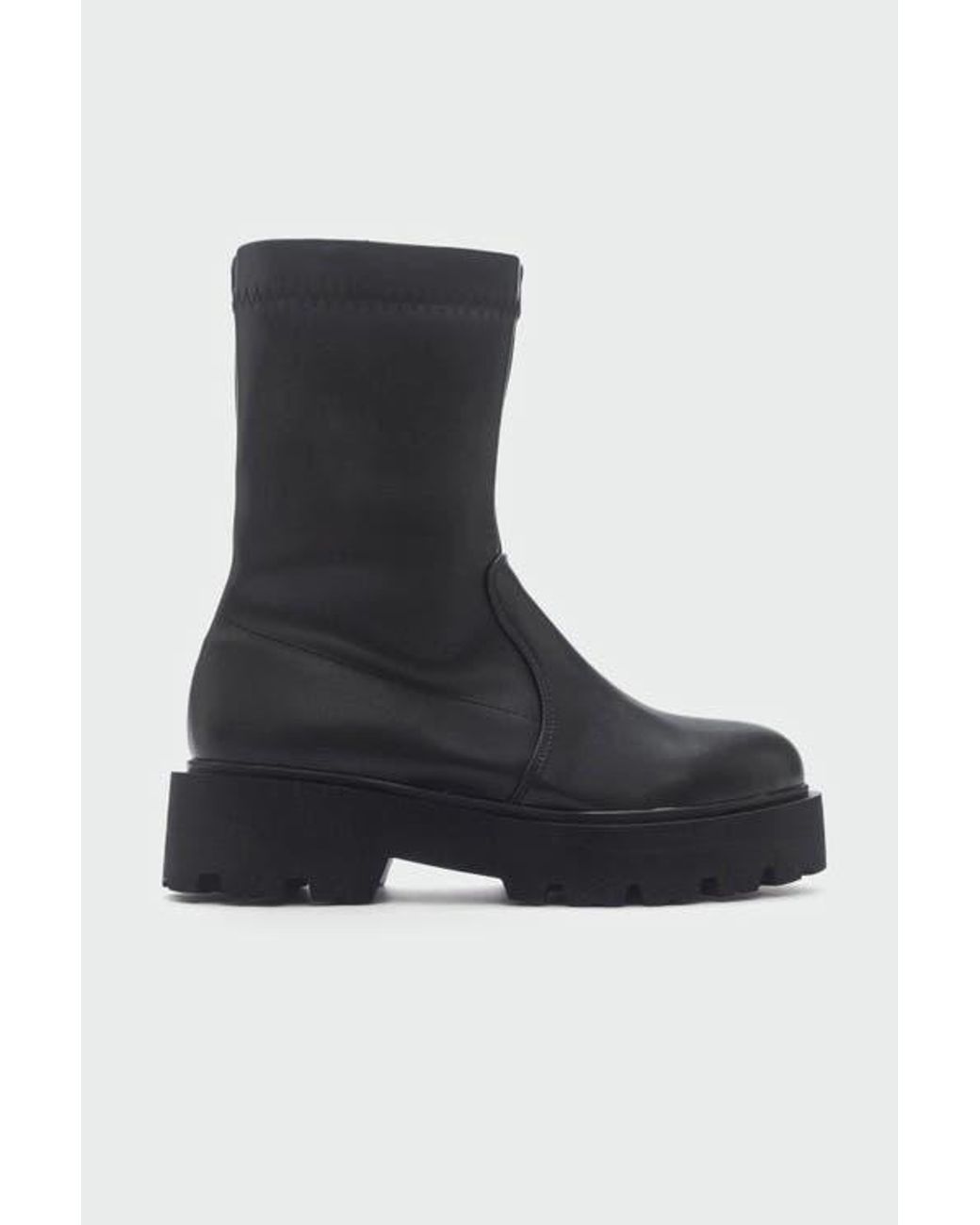 Prologue Shoes Black Rush Bootie